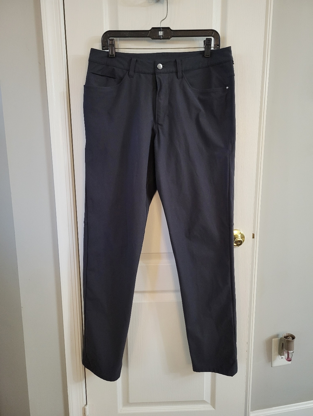 Lululemon Men's ABC Pant Classic Warpstreme Melanite Size 32 Waist